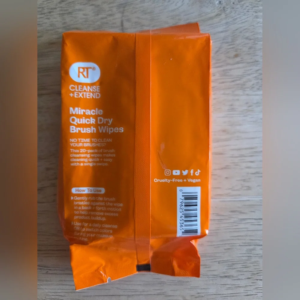 🦋2/$30! Real Techniques 20 Miracle Quick Dry Brush Wipes NIP